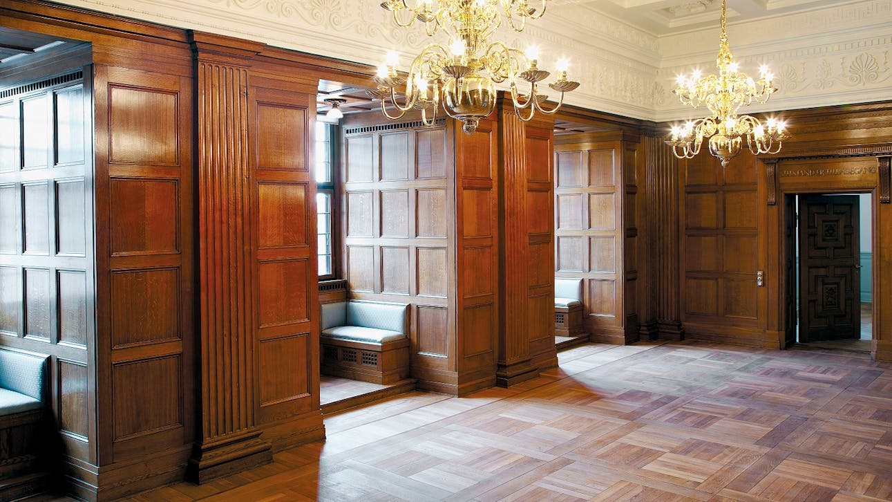 Bestyrelseslokalet i Rosenhuset er tegnet af arkitekten Sven Riisom.