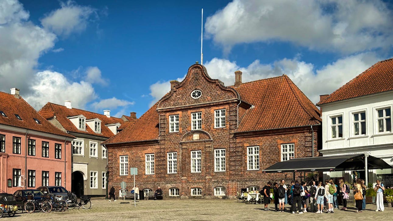 Freidenreichs Palæ i Viborg set fra Nytorv