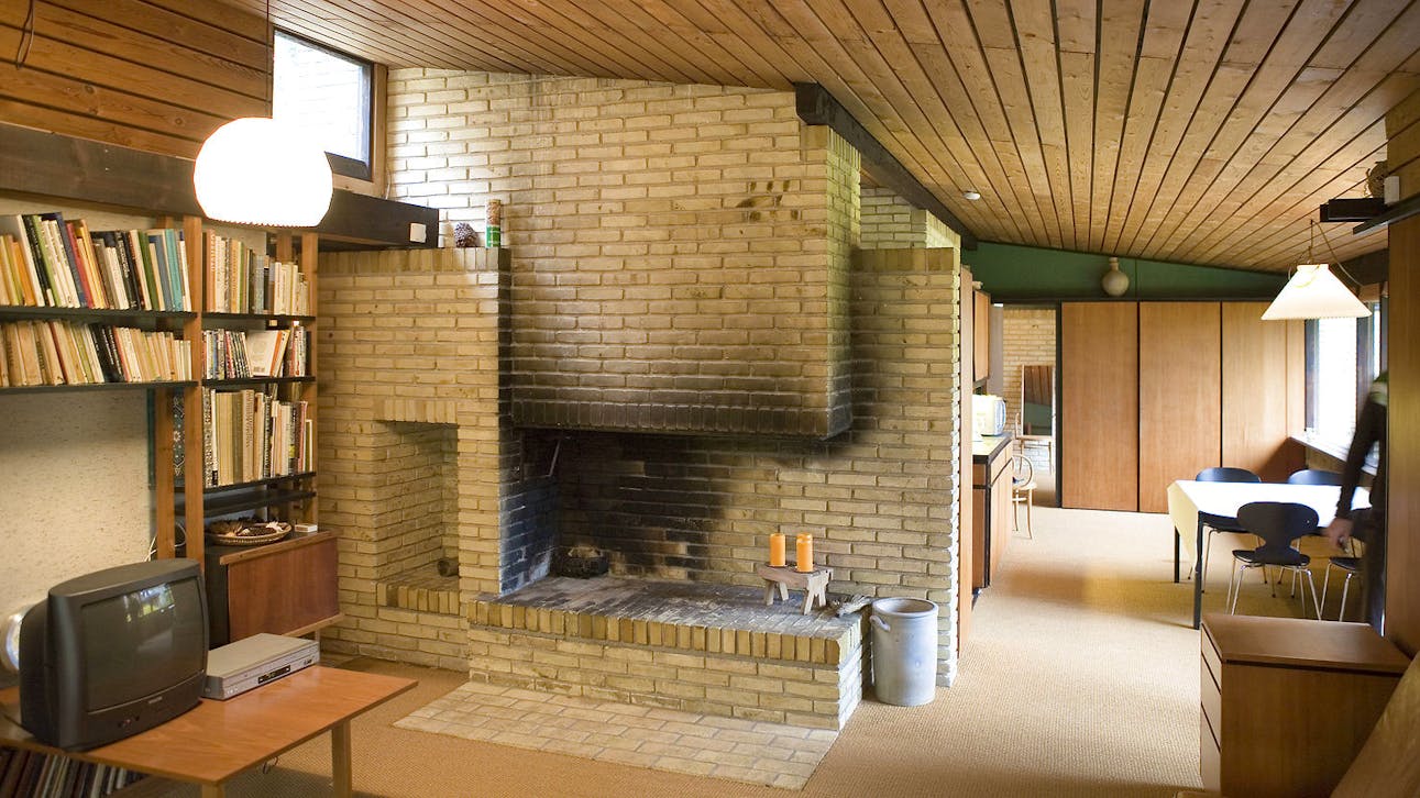 Stuen med pejs i Bertel Udsens eget hus 